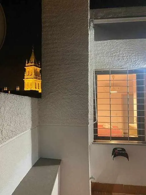 Casa Rodrigo De Triana Atico 2 Terrazas Apartment Seville Spain