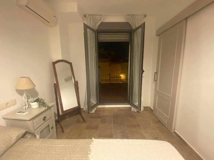 Casa Rodrigo De Triana Atico 2 Terrazas Apartment Seville