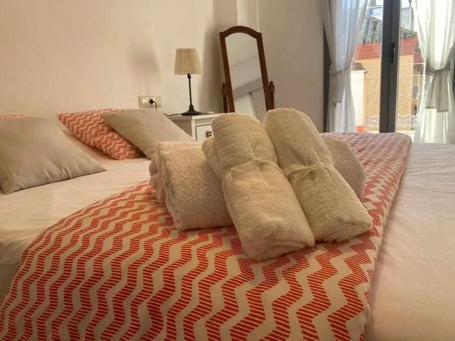 Casa Rodrigo De Triana Atico 2 Terrazas Apartment Seville Spain